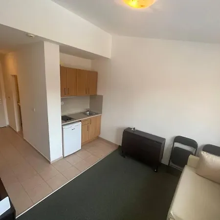 Apartment Marina *